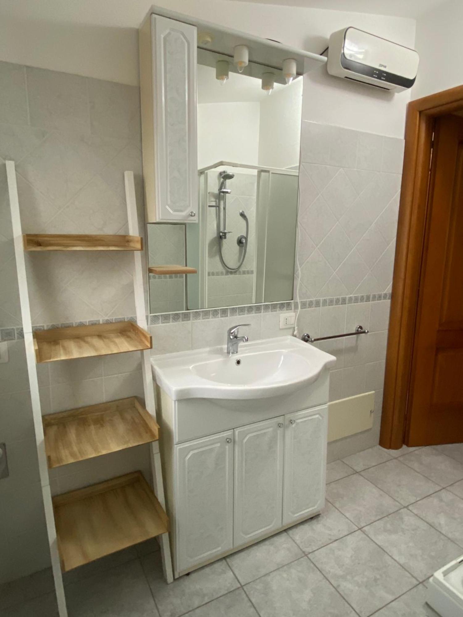 Da Gin Apartment Bosa Marina Ngoại thất bức ảnh